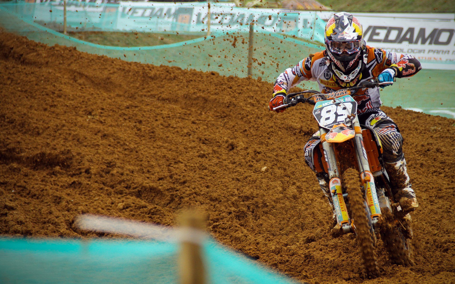 开云中国官网-《电竞职业新人：他们如何突破成长的瓶颈》，电竞选手如何规划自己的职业